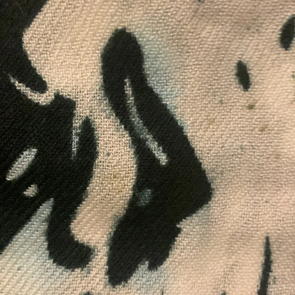 Pashmina Floral Scarf Black Soft White NWT Fringe Wearable Art Wrap Shawl